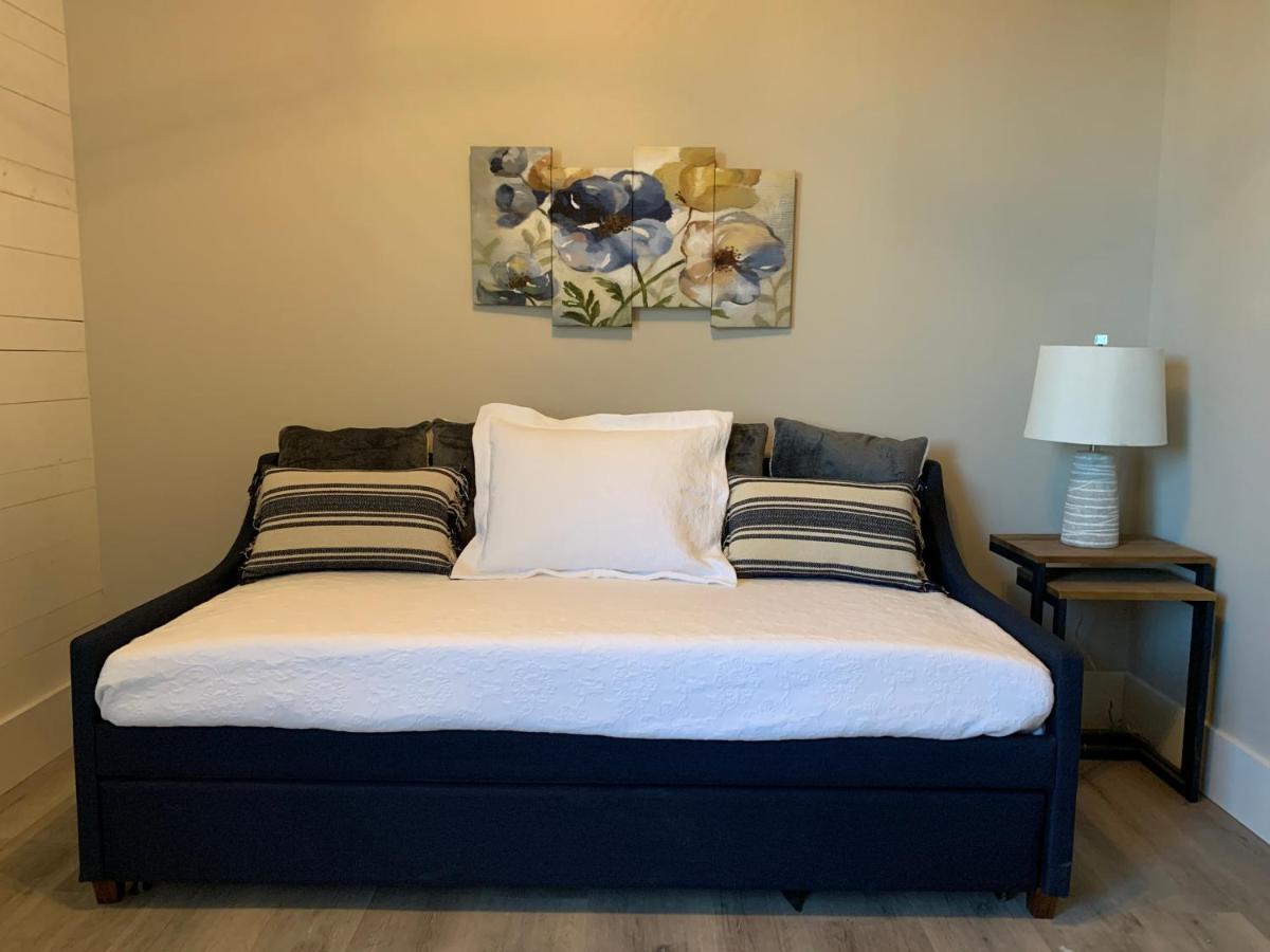 New Hotel Collection Smoky Mountains Сивиървил Екстериор снимка